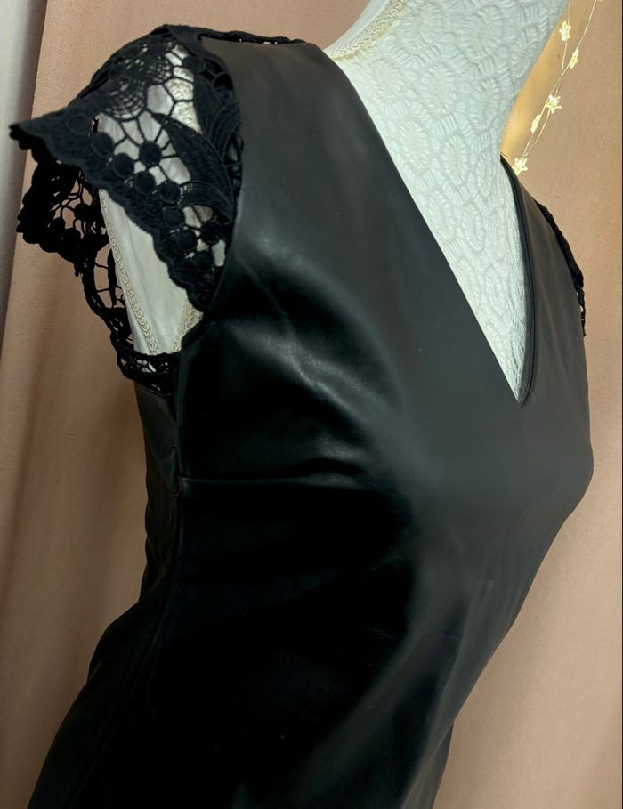 🖤 Robe Unika Paris neuve- Taille 36 - photo numéro 4