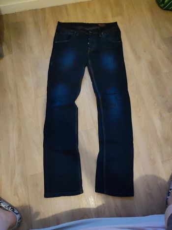 Jean jeans 👖 Marlboro homme 32