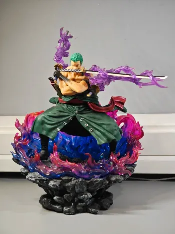 Figurine One Piece : Zorro 28cm neuve sans boîte