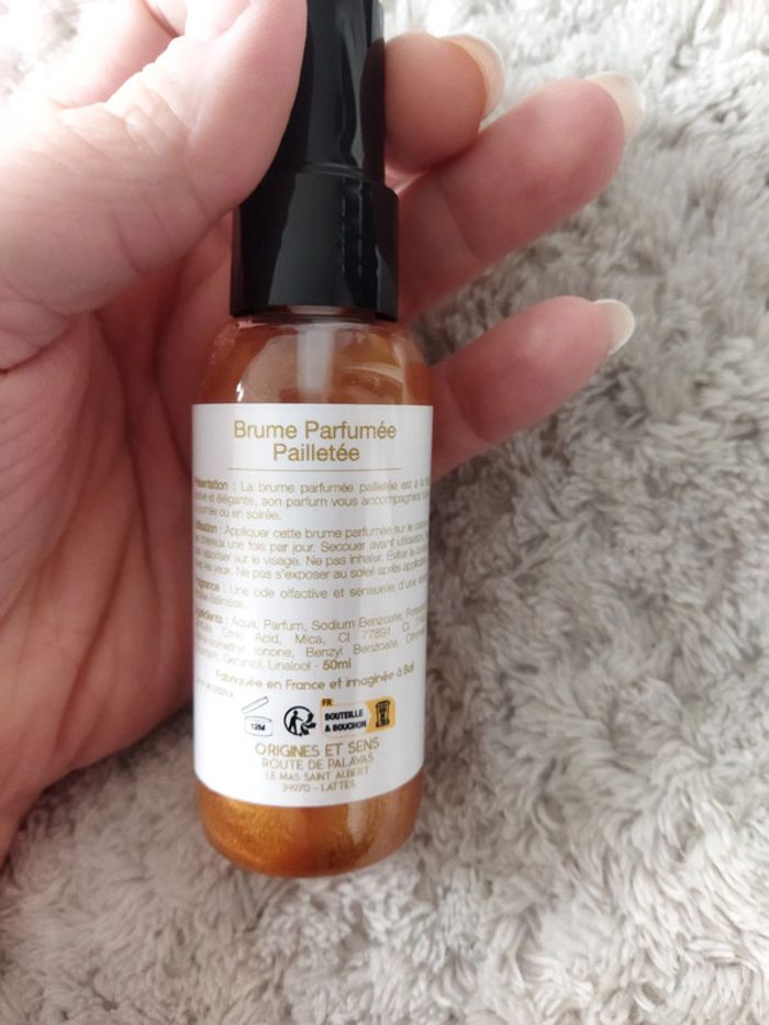 Brume parfumée pailletée - photo numéro 2