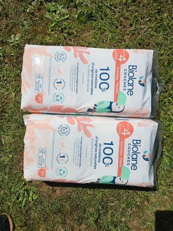 Lot de 2 paquets de couche Biolane taille 4