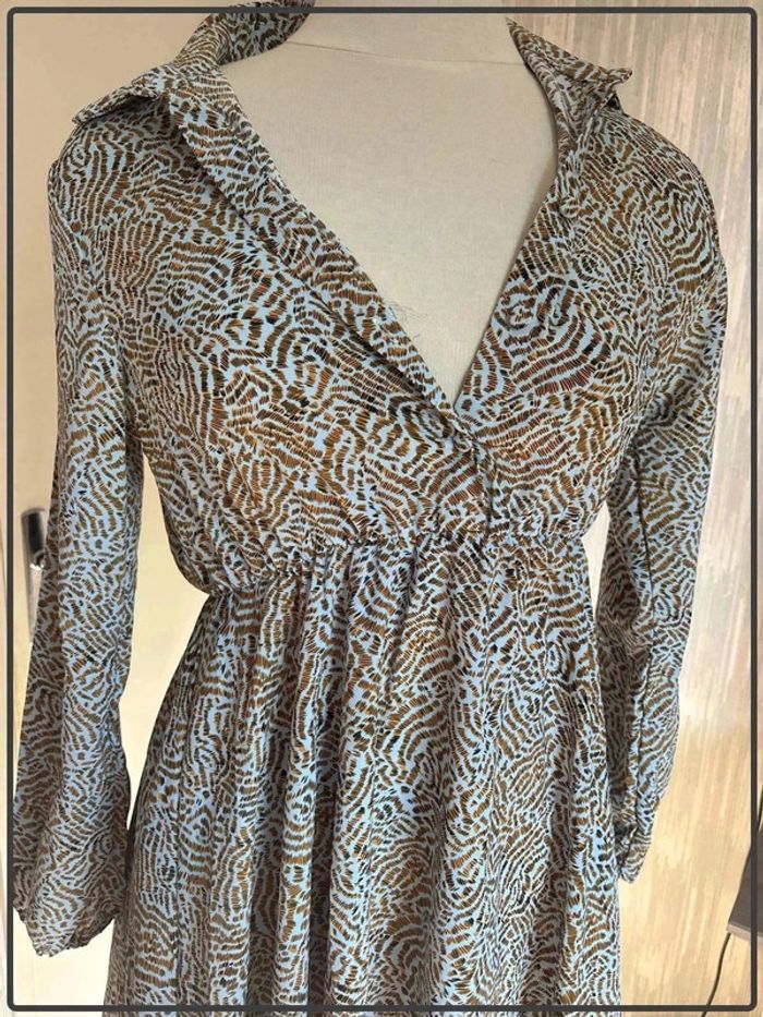 Jolie robe avec col taille 36/38 marque Lille rose * - photo numéro 2