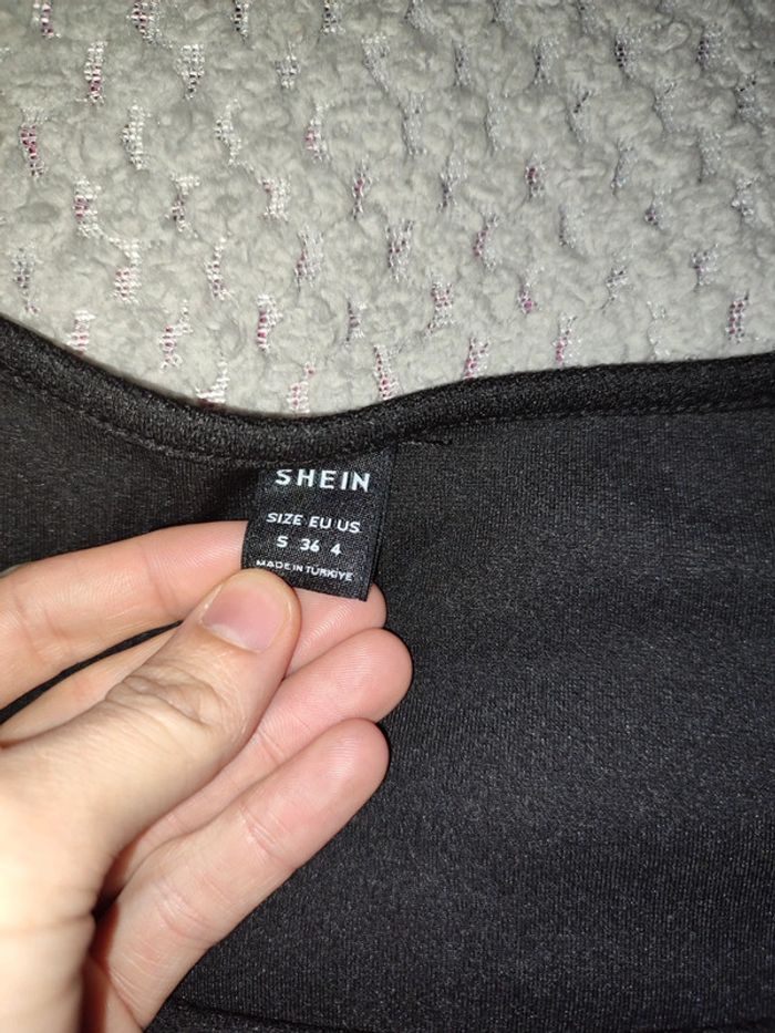 Blouse noire neuve shein - photo numéro 6