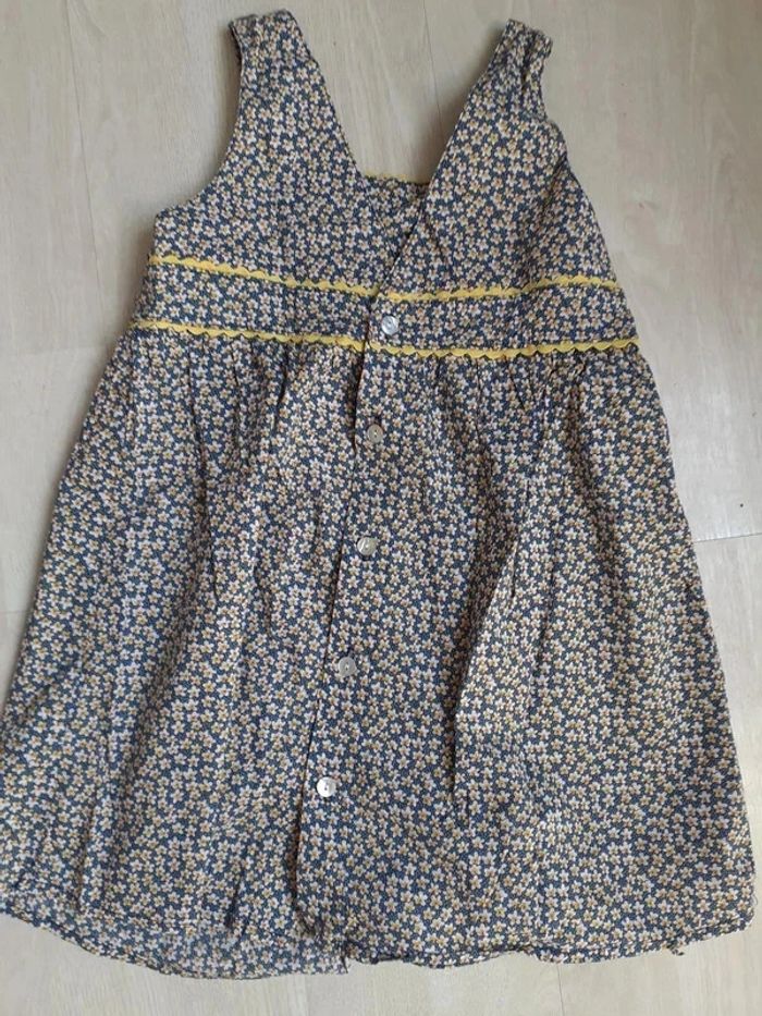 Robe 5ans - photo numéro 2