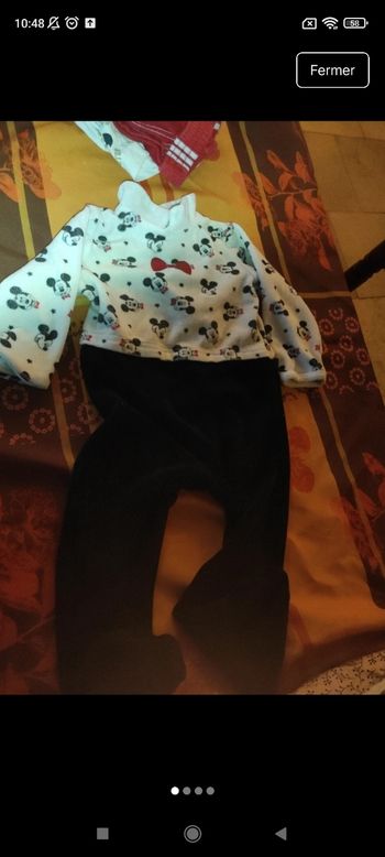 Très beau pyjama Mickey e31