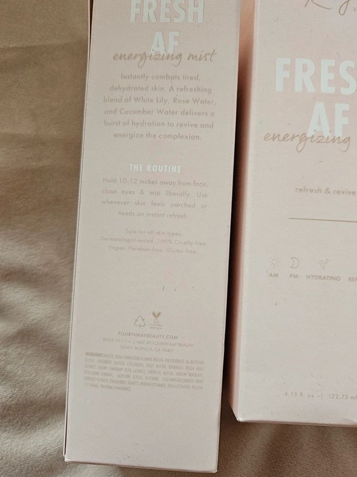 Brumes fixatrices énergisantes ColourPop - photo numéro 4