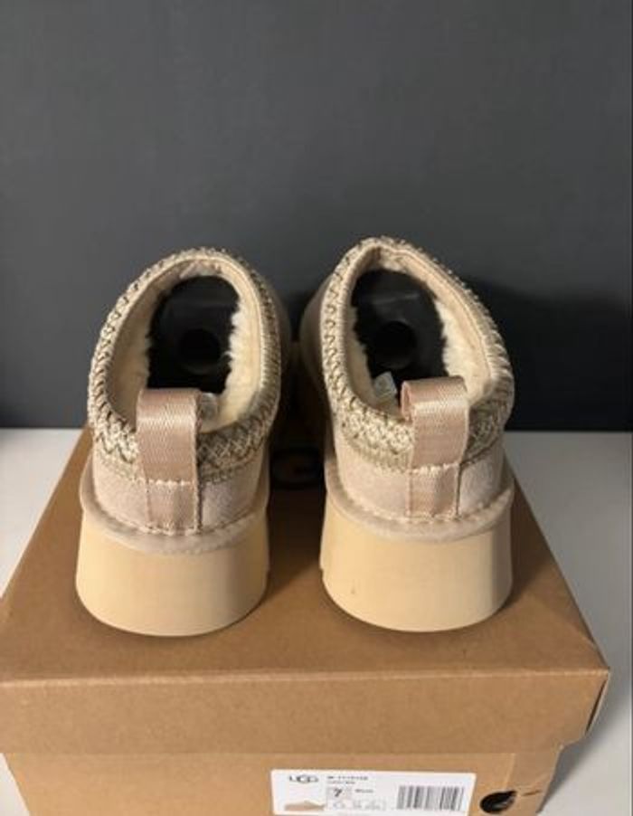Ugg neuve - photo numéro 5