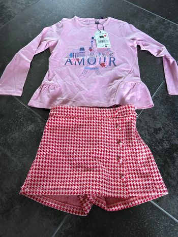 Ensemble 5ans marelle sous la Tour Eiffel