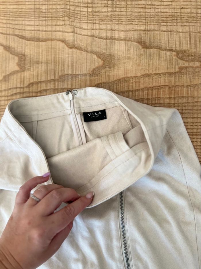 Mini Jupe beige moulante S 36 crème / beige marque la vila fermeture - photo numéro 3