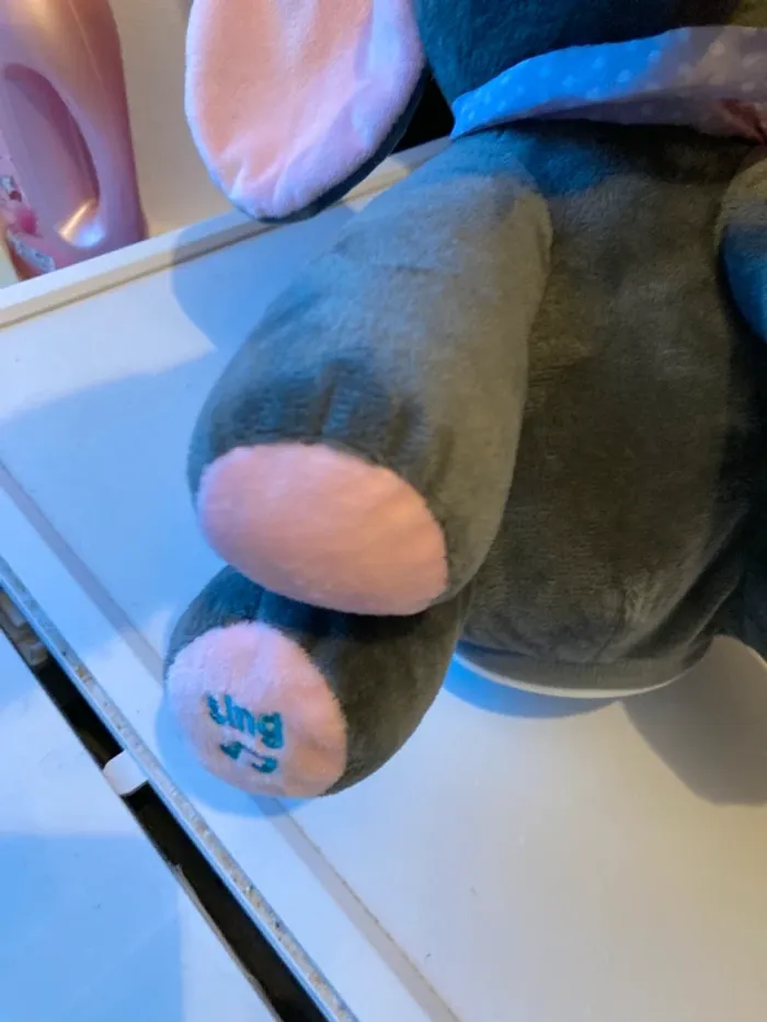 Éléphant qui chante et danse - photo numéro 4