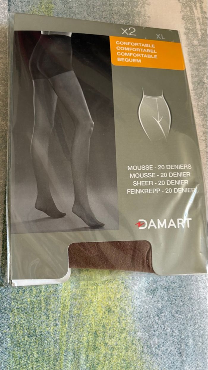 Lot de deux collants Damart taille 42/XL qui sont neufs emballé - photo numéro 2