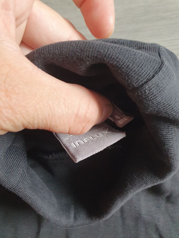 Maillot t-shirt sous pull 4ans garçon - photo numéro 2