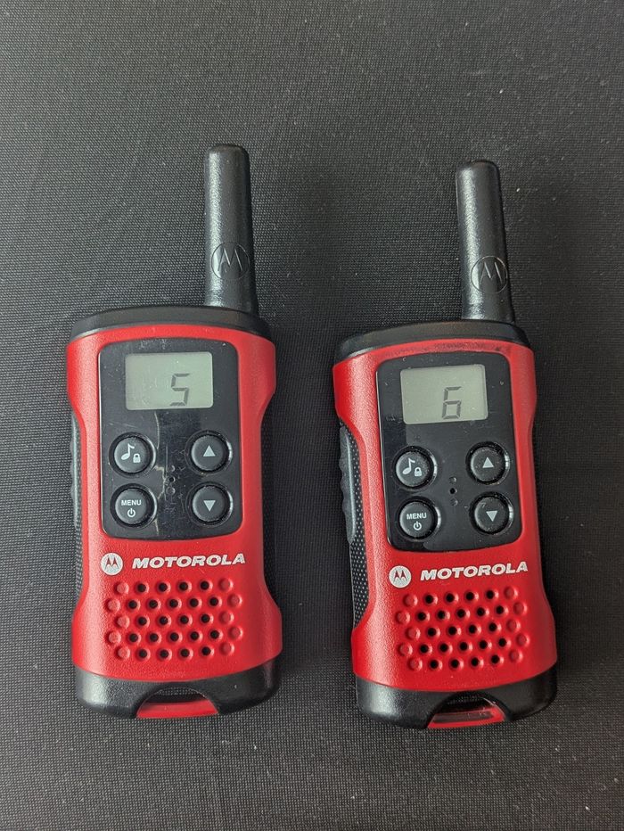 Talkie walkie motorola TLKR T40/41 - photo numéro 2