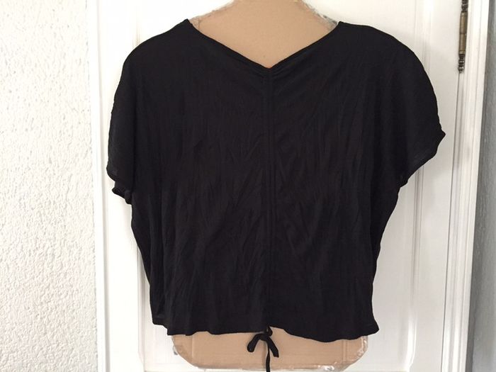 618-Blouse noire NEUVE T 42/44 - photo numéro 2