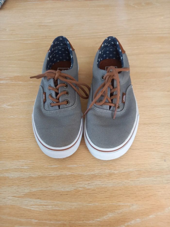 Chaussures / baskets Vans garçon 36 - Comme neuves - photo numéro 2