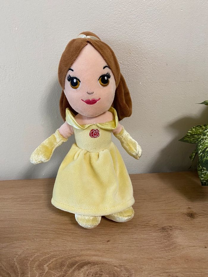 Doudou princesse robe jaune belle et la bête Disney nicotoy