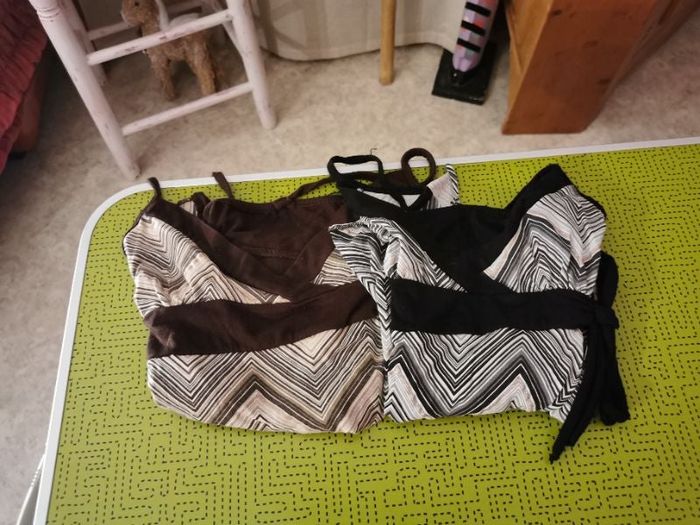 Lot de 2 petits hauts à bretelles fantaisies T 36