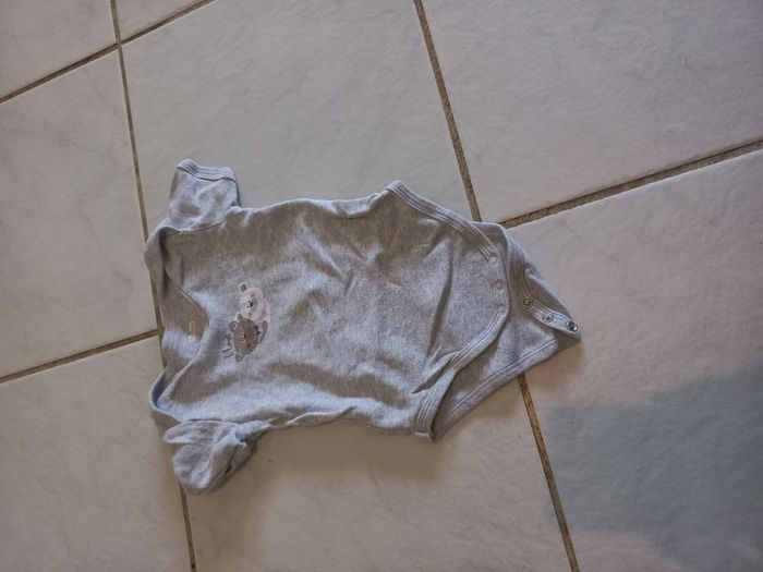 Lots vêtements garçon 24 mois - photo numéro 10