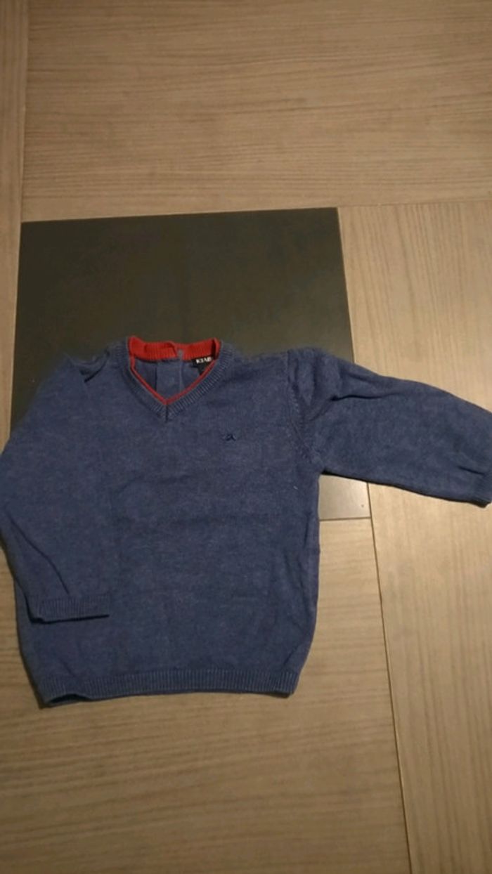 Pull col v kiabi 9 mois