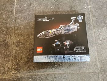 Lego Star Wars 75377 La Main Invisible [NEUF]  

