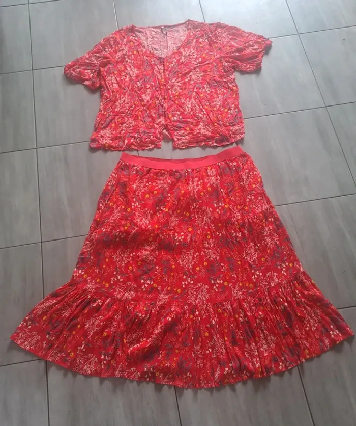 Ensemble d'été rouge Blanche Porte Taille 56