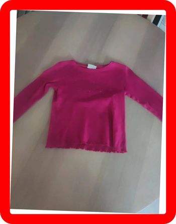 Tee shirt taille 6/7 ans