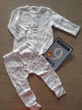 Ensemble 9 mois / 71 cm