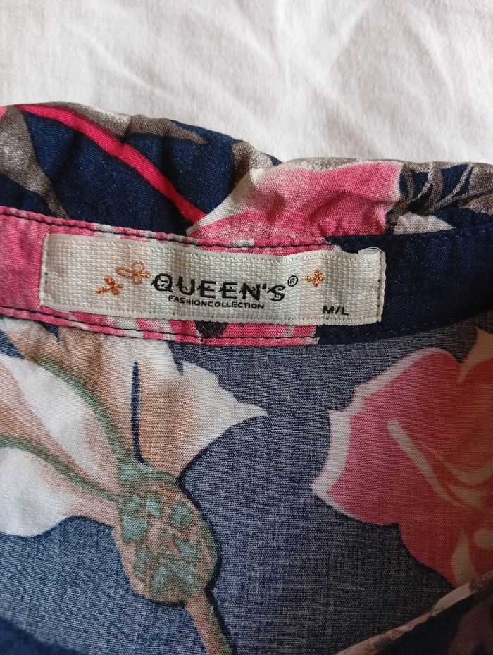 Robe queen's taille M/L - photo numéro 3