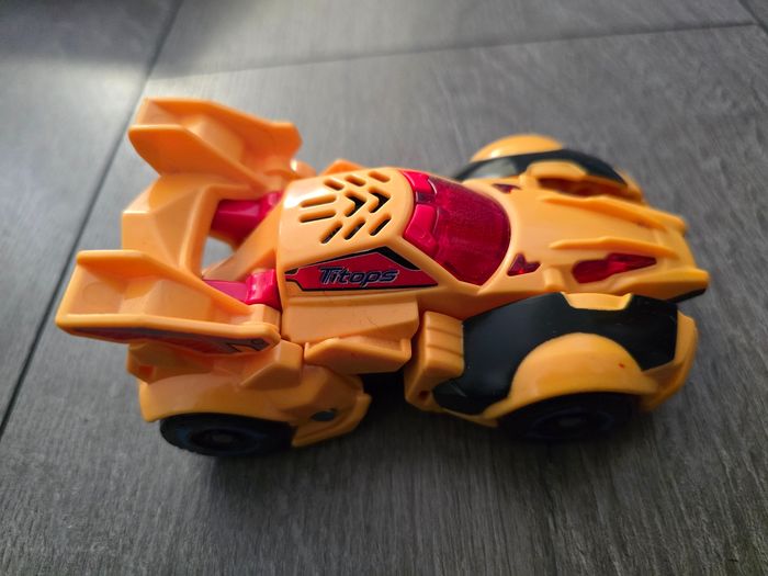 Switch & Go Dinos - Véhicule interactif Titops - photo numéro 2