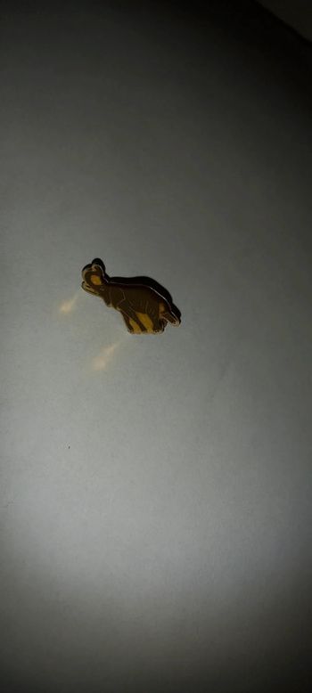 Pin's éléphant côte d'or