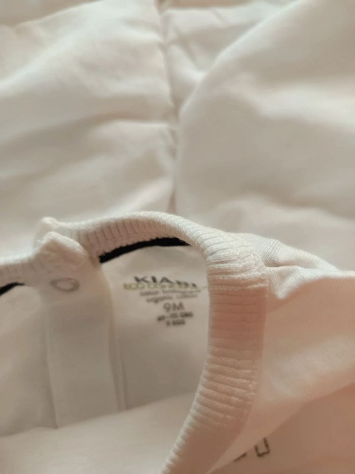 T shirt Kiabi 9m tbe - photo numéro 2