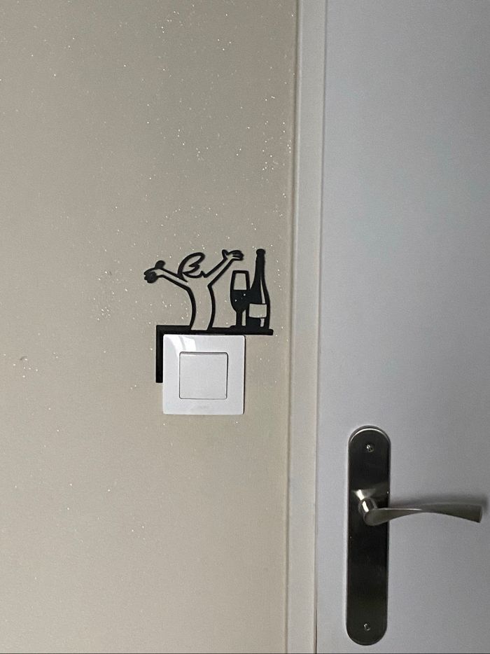 Décoration d’interrupteur la Linea en impression 3D - photo numéro 2