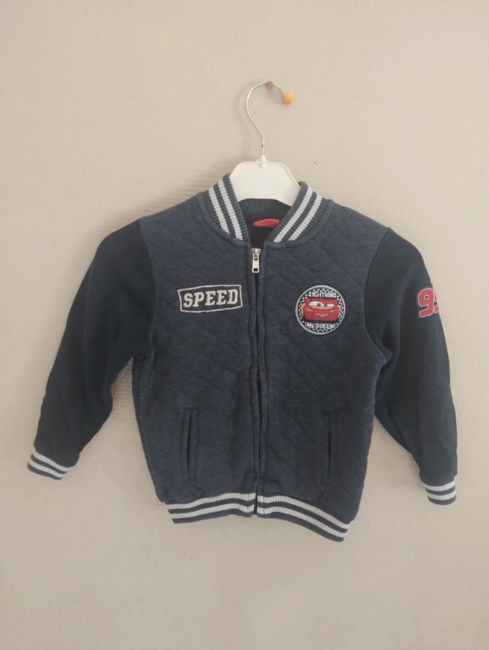 Veste cars