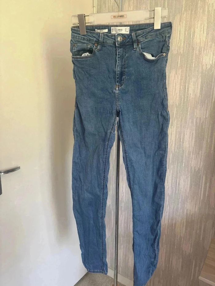 Jeans taille 36 marque mango "noa"•