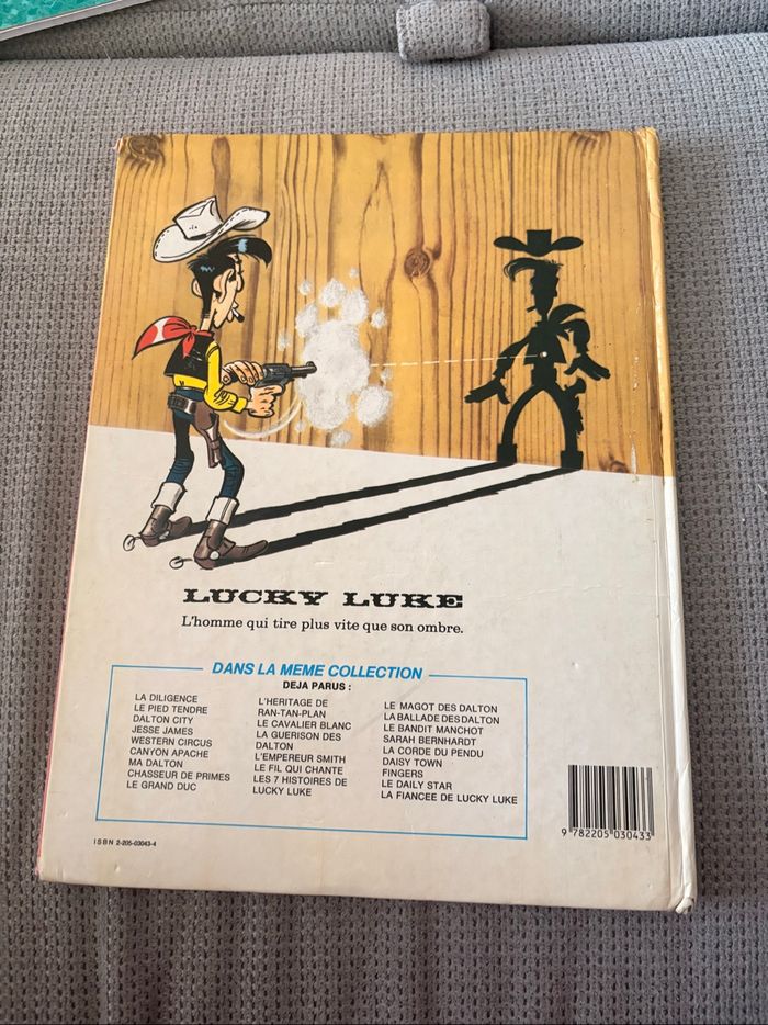 Livre lucky luke - photo numéro 2