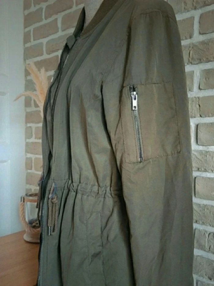 Parka longue kaki Stradivarius S 36 - photo numéro 5