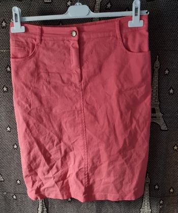 Jupe rose taille 40