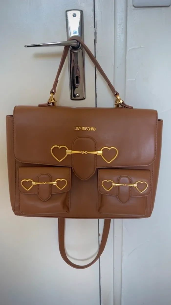 Sac à main Love Moschino marron camel 🤎 - photo numéro 3