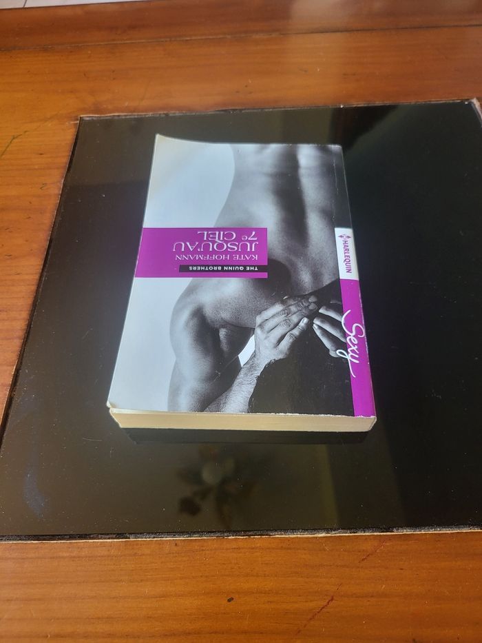 Livre 📖  jusqu'à  aux 7 ème ciel - photo numéro 3
