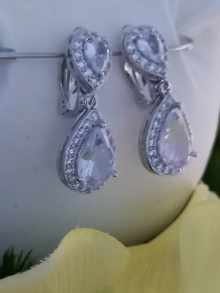 Boucles d'oreilles à clip boutique chic tendances neuve - photo numéro 3