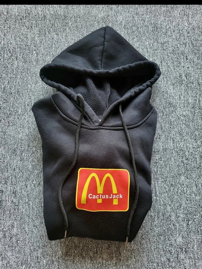 Sweat à Capuche Cactus Jack McDonald’s – Hoodie Noir Unisexe – Édition Limitée Streetwear