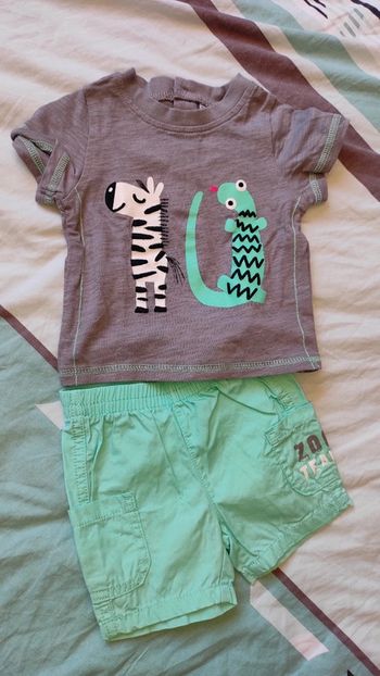 Ensemble tee shirt short