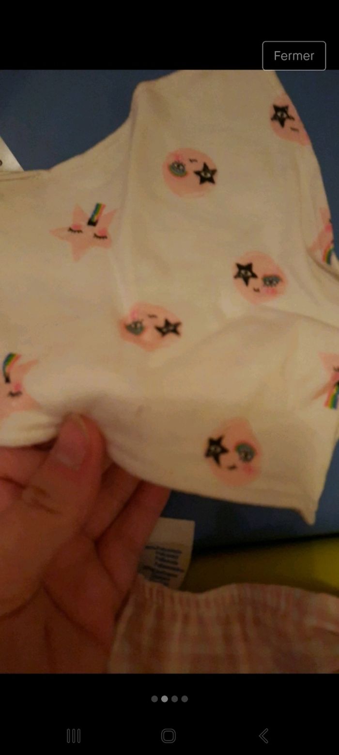 Foutoir bavoir bave blanc rose - photo numéro 2