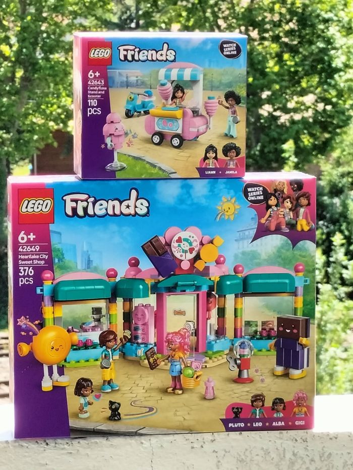 Lego Friends le stand barbe à papa et confiserie