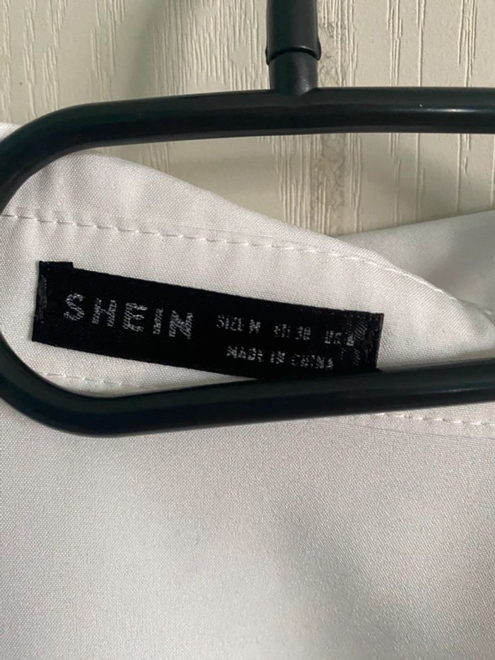 chemise blanche. SHEIN taille M - photo numéro 6