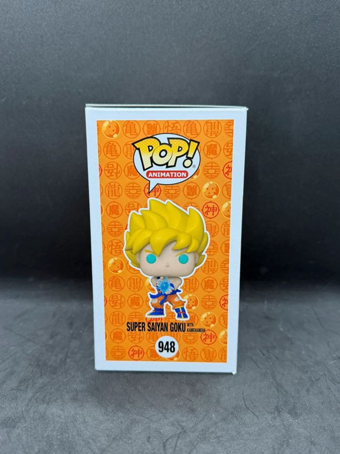 Funko pop dragon ball z super saiyan goku 948 FYE Exclusive Glow - photo numéro 3