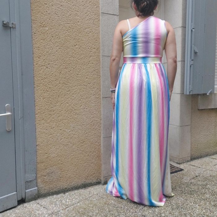 Magnifique robe longue pour taille L/XL - photo numéro 4