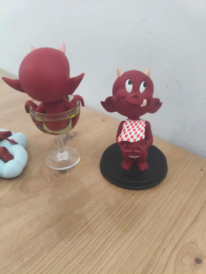 Lot figurines hot stuff démon et merveilles - photo numéro 11