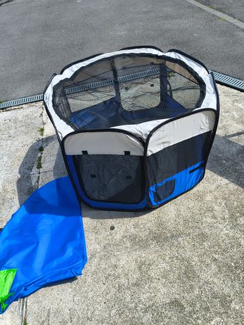 Parc pliable bleu pour chien