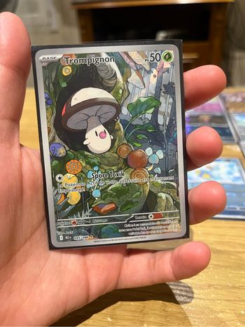 Trompignon pokeball foudre noire 095/086